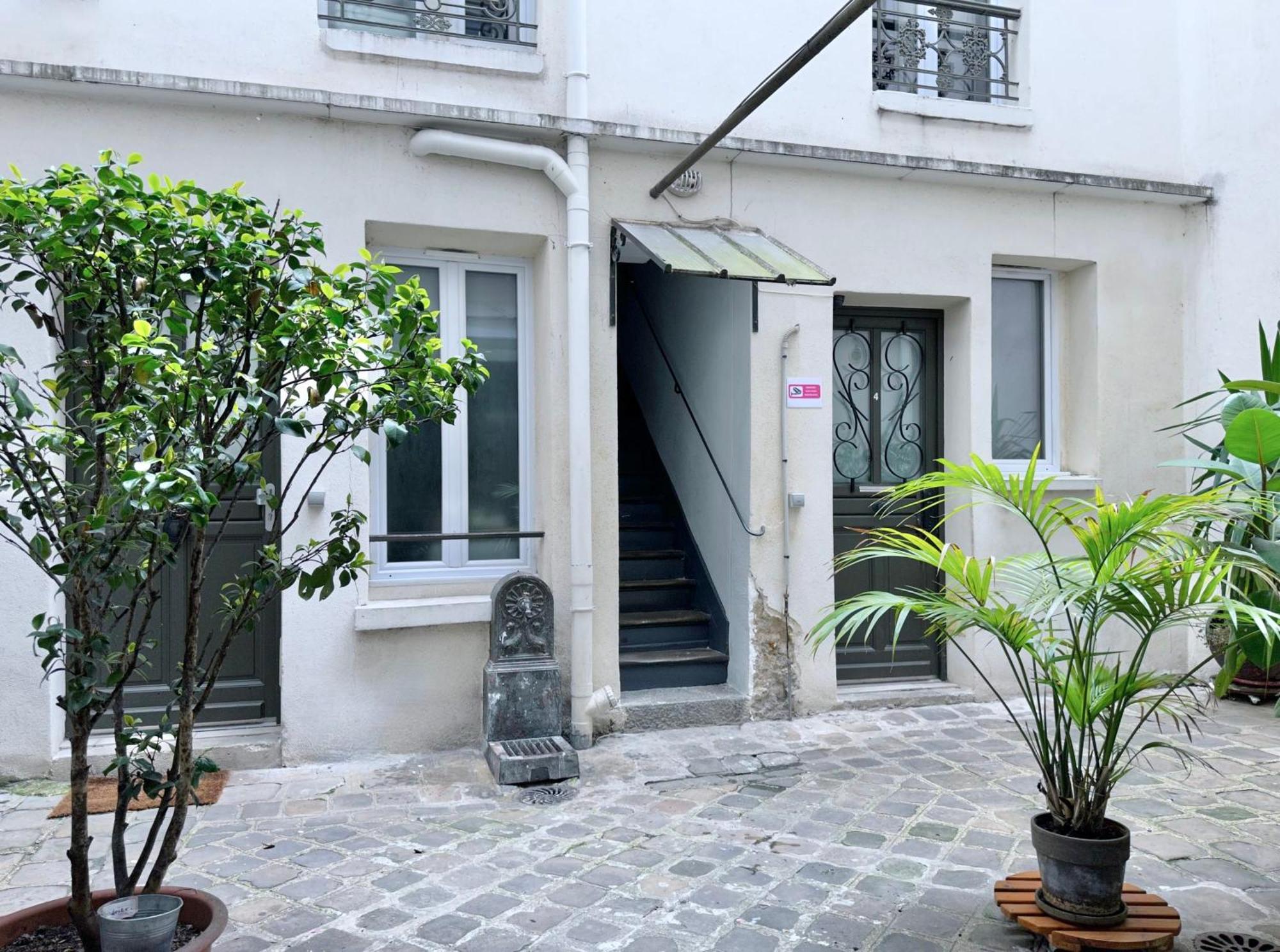 Peaceful Studio In Paris Exterior photo